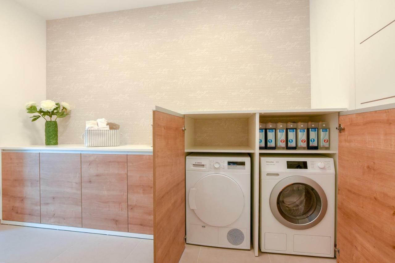 Unique Luxury Designers Apartment ザダル エクステリア 写真