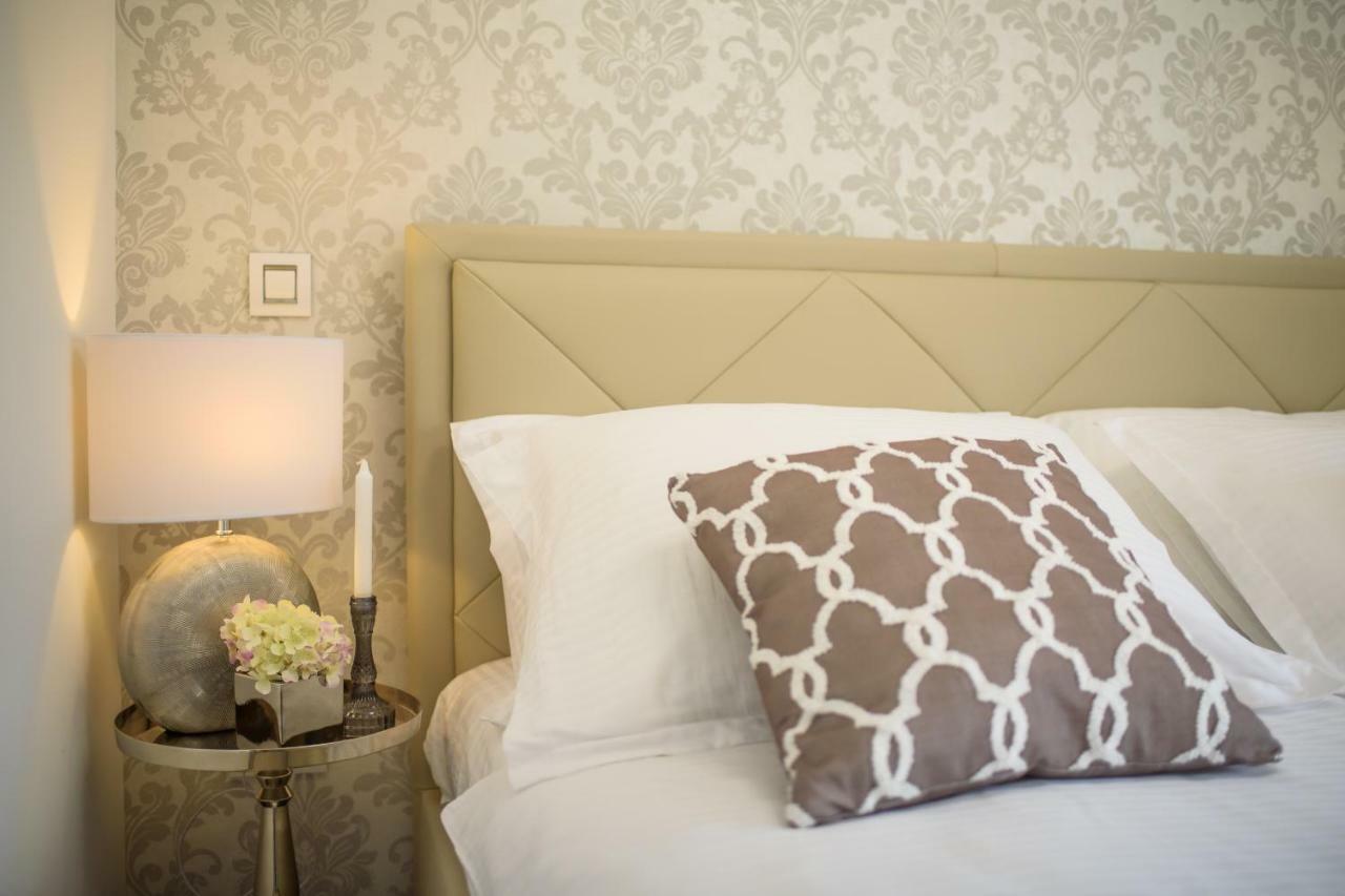 Unique Luxury Designers Apartment ザダル エクステリア 写真